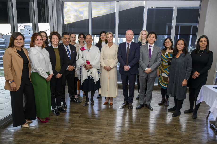 The Duchess of Edinburgh in a group photo in Colombia 
